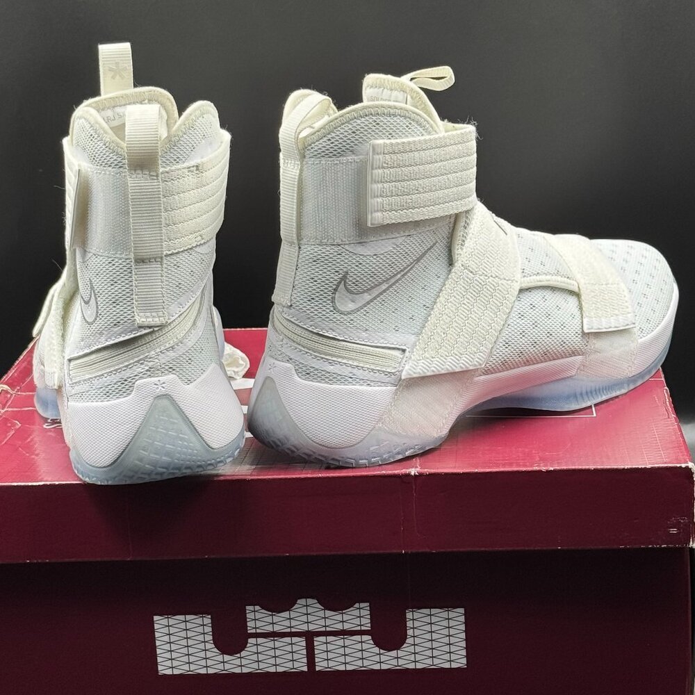 Nike LeBron Soldier 10 FlyEase 'White Black'- PROMO